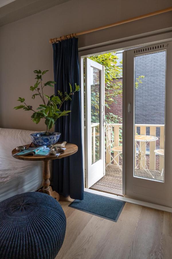Heritage 17Th Century City Apartment Monsieur Philippe Leeuwarden Exterior foto